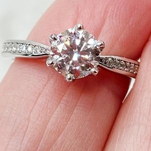 Moissanite 1 carat Solitare Ring